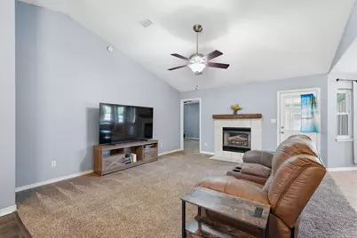 7983 Lola Circle, Navarre, FL 32566 - Photo 10