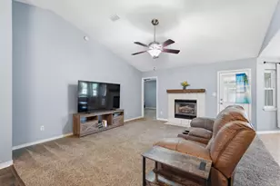 7983 Lola Cir, Navarre, FL 32566 - Photo 10