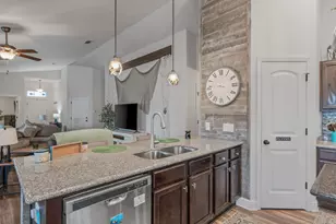 6368 Arbor Ln, Gulf Breeze, FL 32563 - Photo 14