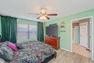 2016 Reserve Blvd, Gulf Breeze, FL 32563 - Photo 12