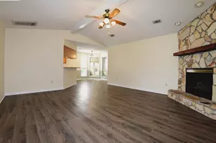 155 Meadowbrook Ct, Niceville, FL 32578 - Photo 6