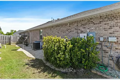 14 Madiera Drive, Freeport, FL 32439 - Photo 32