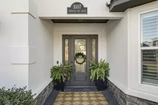 1007 Emerald Bay Dr, Destin, FL 32541 - Photo 4