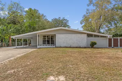 17 Azalea Drive, Mary Esther, FL 32569 - Photo 2