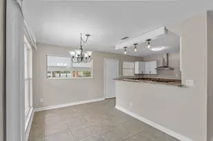 17 Azalea Dr, Mary Esther, FL 32569 - Photo 10