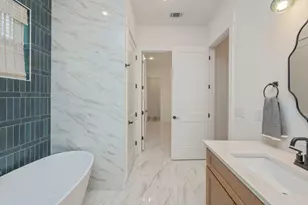 28 A Meigs Dr, Shalimar, FL 32579 - Photo 60