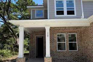 28 A Meigs Dr, Shalimar, FL 32579 - Photo 2