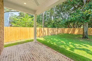 28 A Meigs Dr, Shalimar, FL 32579 - Photo 66