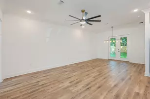 28 A Meigs Dr, Shalimar, FL 32579 - Photo 8