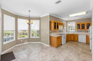 1184 N Bayshore Dr, Valparaiso, FL 32580 - Photo 6