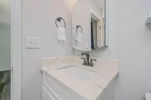 1568 Phyllis Ct, Gulf Breeze, FL 32563 - Photo 14