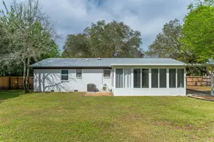 1568 Phyllis Ct, Gulf Breeze, FL 32563 - Photo 30