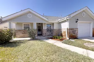 1922 Heartland Dr, Fort Walton Beach, FL 32547 - Photo 1