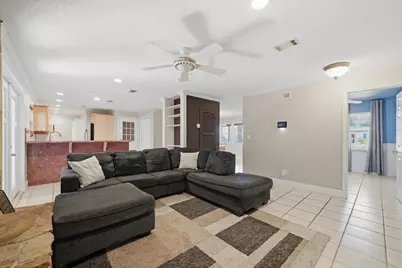 417 NW Sherry Circle, Fort Walton Beach, FL 32548 - Photo 8
