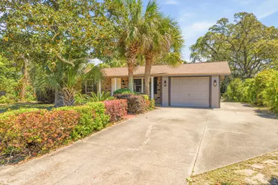 417 NW Sherry Circle, Fort Walton Beach, FL 32548 - Photo 1