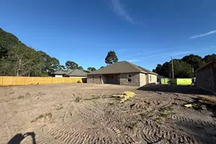565 W Pine St, Mary Esther, FL 32569 - Photo 10