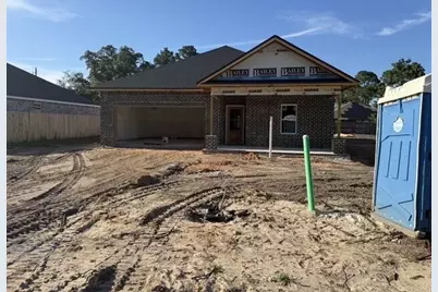 567 W Pine Street, Mary Esther, FL 32569 - Photo 2