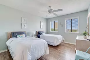 8730 Thomas Dr, Panama City Beach, FL 32408 - Photo 20