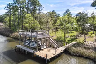 528 Bay Grove Rd, Freeport, FL 32439 - Photo 1