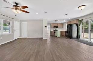 102 NW Audrey Dr, Fort Walton Beach, FL 32548 - Photo 10