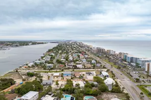804 Tarpon Dr, Fort Walton Beach, FL 32548 - Photo 2
