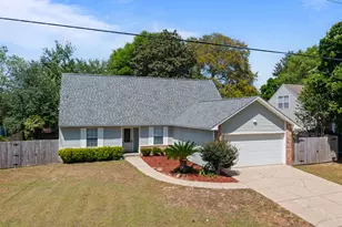 109 Nicole Ln, Crestview, FL 32539 - Photo 1
