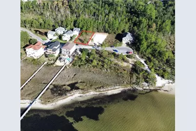 227 Tecumseh Lane, Mary Esther, FL 32569 - Photo 1