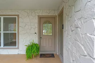 606 E Greenwood Cove, Niceville, FL 32578 - Photo 2