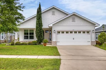 467 Marquis Way, Freeport, FL 32439 - Photo 1