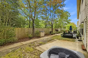 2176 Hadleigh Hills Ct, Navarre, FL 32566 - Photo 36
