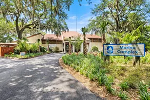 4577 Castlewood Ln, Niceville, FL 32578 - Photo 46