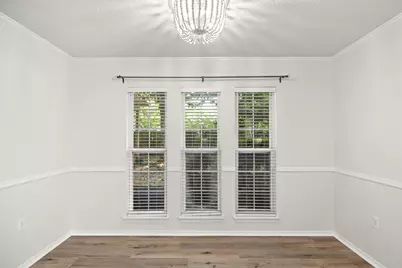 4577 Castlewood Lane, Niceville, FL 32578 - Photo 16