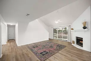 4577 Castlewood Ln, Niceville, FL 32578 - Photo 16