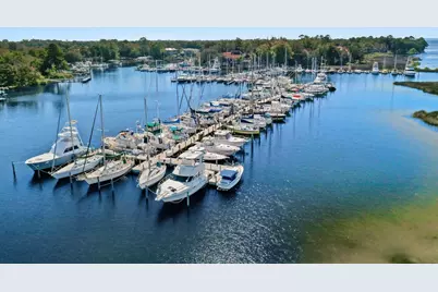 4577 Castlewood Lane, Niceville, FL 32578 - Photo 64