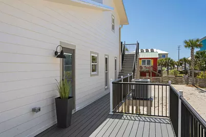 8147 White Sands Boulevard, Navarre, FL 32566 - Photo 20