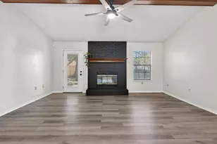 121 Campbell Ave, Crestview, FL 32536 - Photo 8
