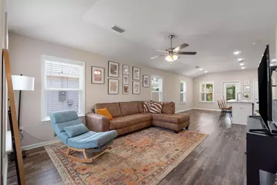952 Mapoles Street, Crestview, FL 32536 - Photo 4