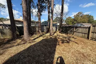 1512 W Mariah Way, Fort Walton Beach, FL 32547 - Photo 4