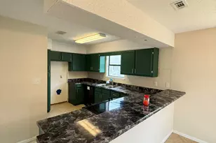 1512 W Mariah Way, Fort Walton Beach, FL 32547 - Photo 14