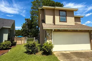1512 W Mariah Way, Fort Walton Beach, FL 32547 - Photo 2