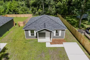8093 3rd St, Laurel Hill, FL 32567 - Photo 24
