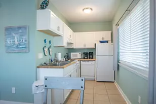 364 Bluefish Dr, Fort Walton Beach, FL 32548 - Photo 6
