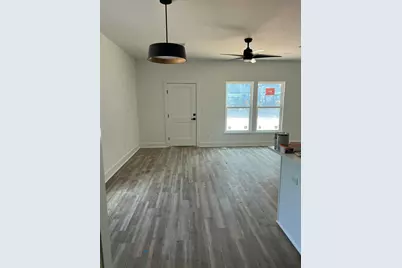 161 S Booker Street #UNIT A + B, Crestview, FL 32536 - Photo 12