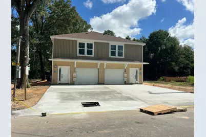 161 S Booker Street #UNIT A + B, Crestview, FL 32536 - Photo 1