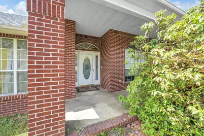 531 Gallant Fox Lane, Crestview, FL 32539 - Photo 2