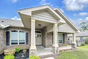 6743 Desoto St, Navarre, FL 32566 - Photo 4