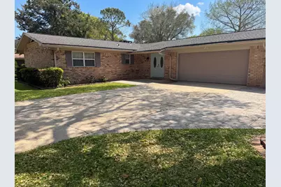 636 NE Merioneth Drive, Fort Walton Beach, FL 32547 - Photo 1