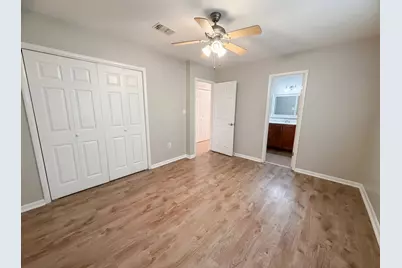 636 NE Merioneth Drive, Fort Walton Beach, FL 32547 - Photo 4