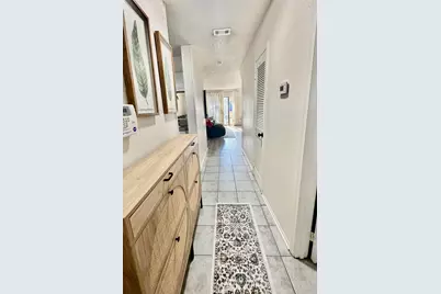 204 SE Fourth Street #D5, Fort Walton Beach, FL 32548 - Photo 2