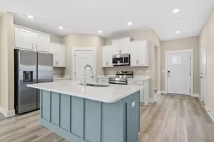 201 Lyla Ln, Crestview, FL 32539 - Photo 1